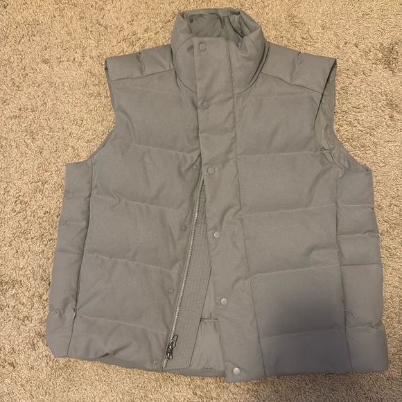 Lululemon Men M Gray Vest
